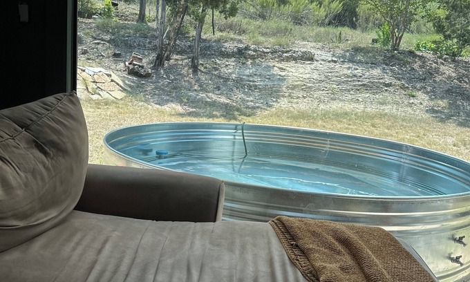 West Oak Hill House | Cowboy view with pool