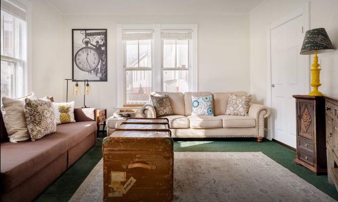 Pine Bush House | Cozy 1920’s home in the heart of Pine Bush