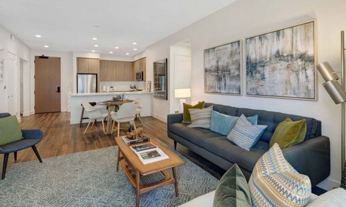 Heritage District Condo | Cozy 1BR Condo at Flats at Cityline: Relax & Enjoy