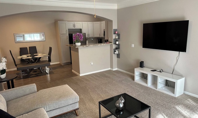 Atascocita Apartment | Cozy 1BR Near Lake Houston, Airport, Shops + WiFi