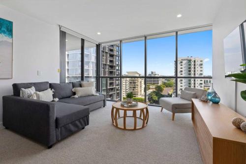 Milton Apartment | Cozy 2 bed Retreat Milton - Pool, Walk to SStadium