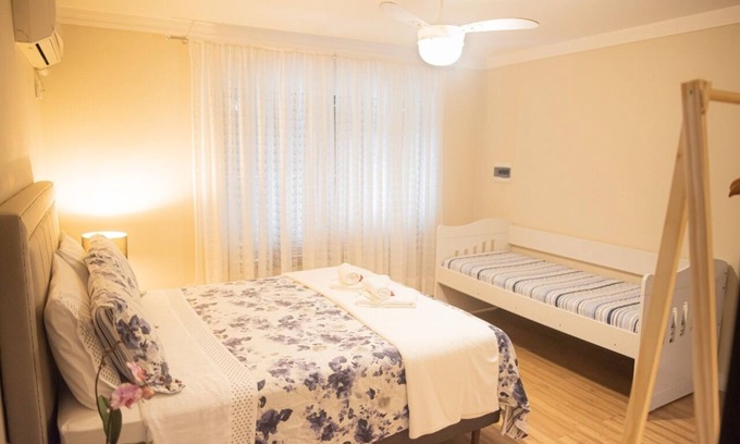 Centro House | Cozy 2 bedroom house with garden in the center of Jaraguá do Sul - pet friendly