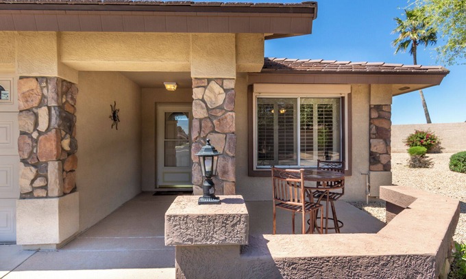 Sunland Springs Village Condo | Cozy 2-bedroom condo with fitness room, WiFi in charming Mesa