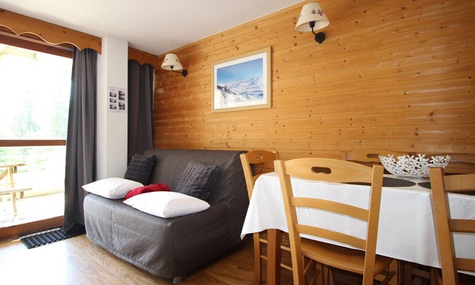 Chamrousse Apartment | Cozy 2-Room Apartment with South-Facing Terrace, Ski-In/Ski-Out, Near Shops & ESF in Chamrousse