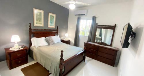 Residencial El Doral Apartment | Cozy 2BR Near Playa Dorada, 3 Min In Car