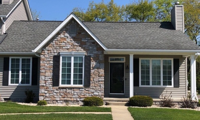 Mishawaka Condo | Cozy 2BR/2Bath, 3.9 miles/8 minutes to Notre Dame campus