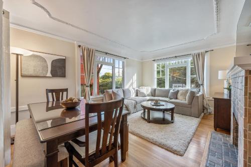 Inner Richmond Apartment | Cozy 2br Retreat With Parking & Laundry