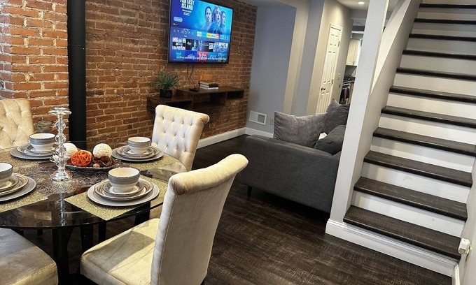 Downtown Baltimore House | Cozy 2BR Retreat with Free Parking & Prime Location
