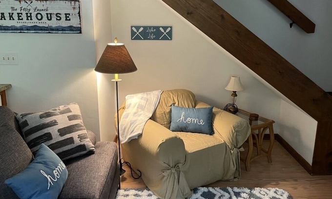 Littleton Cabin | Cozy A Frame Cabin on 2 acre wooded lot mins from Lake front