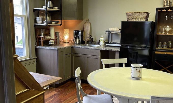 Little Falls Apartment | Cozy and artistic Pied-a-Terre, perfect for a weekend romantic getaway.