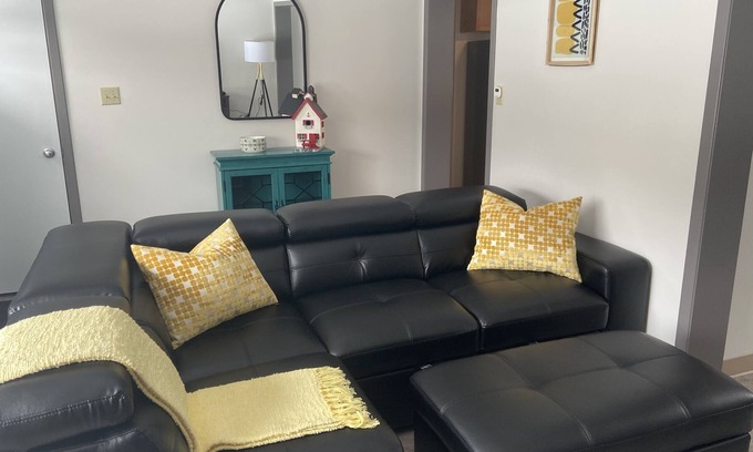 Kincardine House | Cozy and conveniently located 3 bedroom home w/ large private yard