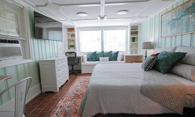 Wetumpka Apartment | Cozy and Pet Friendly Corner in Wetumpka