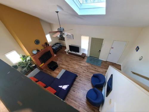 Tannersville House | Cozy and quiet place to relax and unwind .