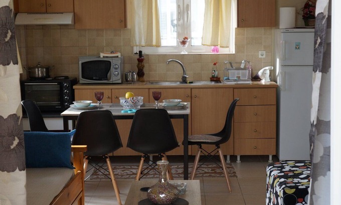 Mytikas Apartment | Cozy apartment, 200 m from the beach!
