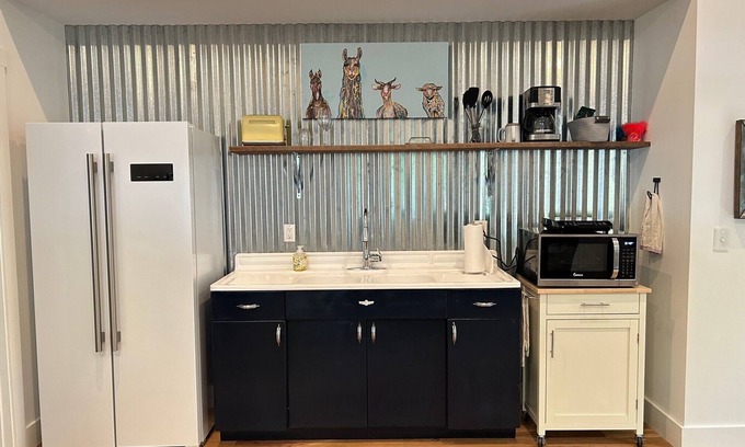 Carrboro Apartment | Cozy apartment in charming Carrboro, NC with WiFi, AC