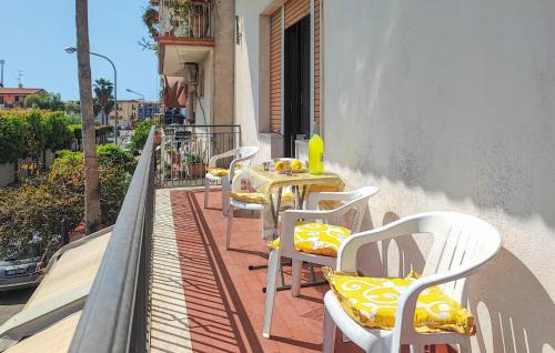 Chianchitta-Pallio Apartment | Cozy Apartment In Chianchitta - Pallio