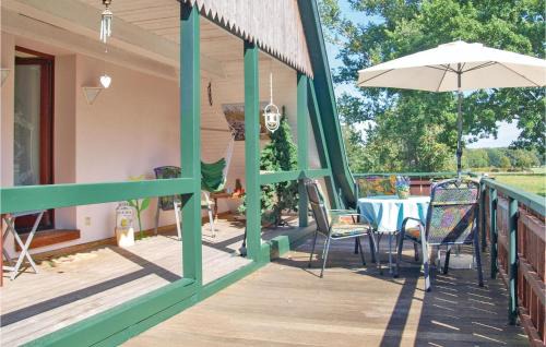 Brunkendorf Apartment | Cozy Apartment In Marlow Ot Brünkendorf