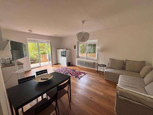 Graz Apartment | Cozy Apartment with Garden in Graz Free Parking