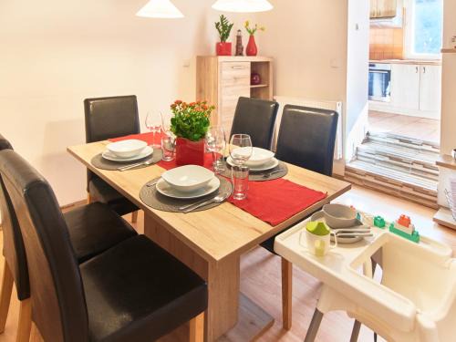 Brevnov Apartment | Cozy Apartments with Terrace near Prague Castle