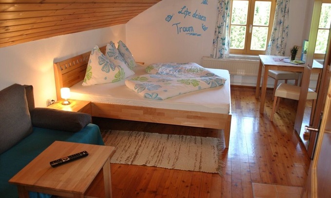 Lunz am See Apartment | Cozy attic apartment on the farm