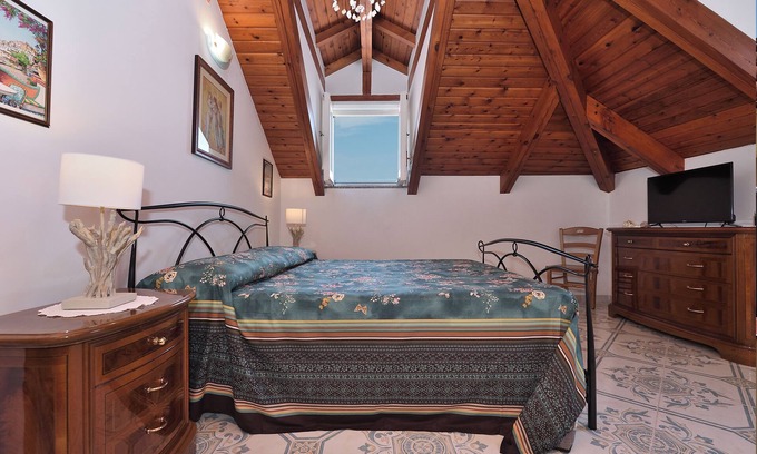 Minori House | Cozy Attic in the Heart of the Pearl of the Amalfi Coast