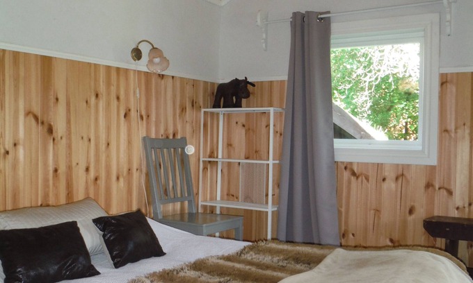 Farila Cabin | Cozy Cabin at Freedom Center
