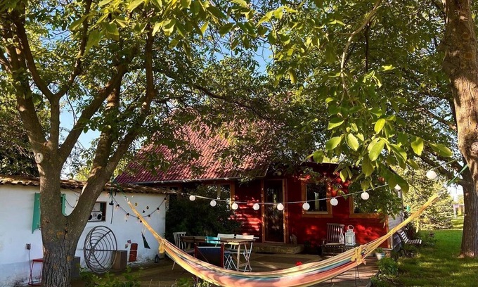 Gardony Cabin | Cozy cabin close to Budapest and Lake Velence (Pet-Friendly)