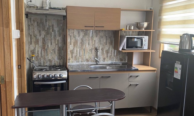 Punta Arenas Cabin | Cozy cabin in a quiet area, just steps from downtown and large green spaces.