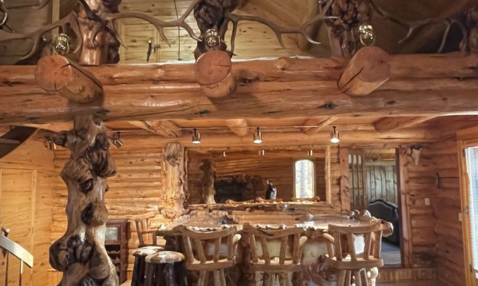 South Park Cabin | Cozy cabin on 5 acres