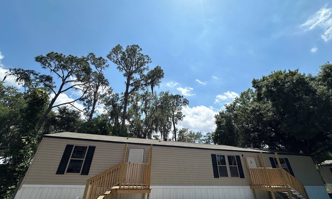 Highland House | cozy cabin on lake placid fishing spot, house with 3 bedrooms, and 2 bathrooms!