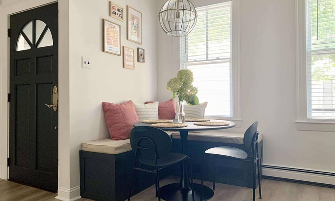 Arefth House | Cozy Cambridge 2bed 2bath w/Patio & Parking Pass