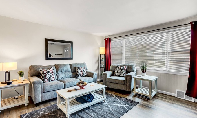 Middletown Cottage | Cozy Cape Cod only 15mins from Hershey Entertainment