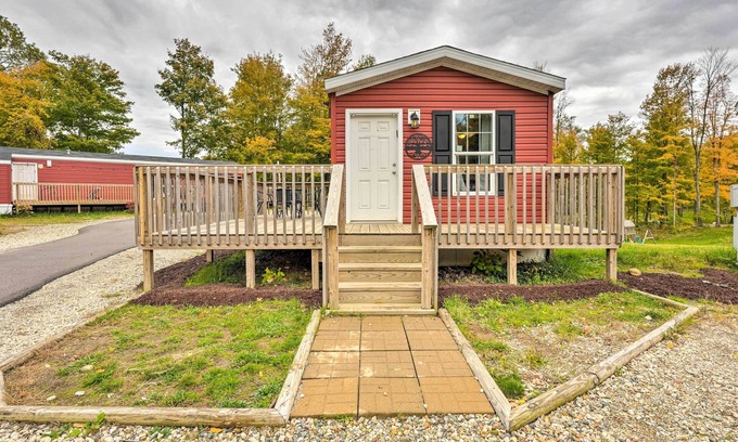 Cassopolis Cabin | Cozy Cassopolis Retreat on Little Fish Lake!