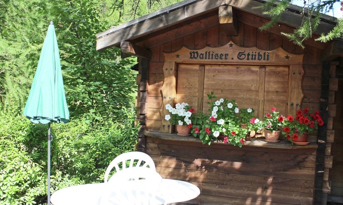 Saas-Balen Ski Chalet | Cozy Chalet in Meiggerli with Garden