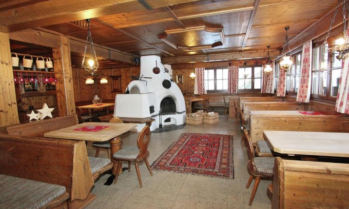 Mayrhofen Ski Chalet | Cozy Chalet in Tyrol near Ski Area