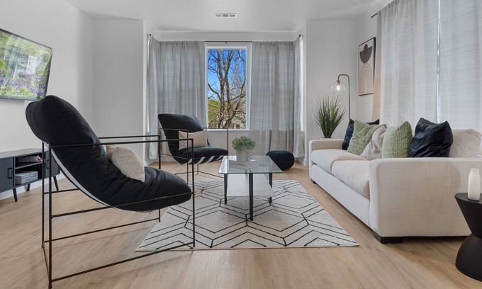 Wright Area Action Group House | Cozy & Chic Santa Rosa Condo