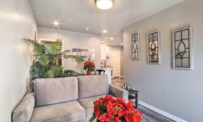Florence House | Cozy Cottage Centrally Located in Florence!