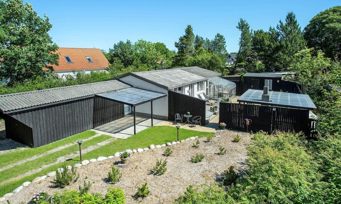 Tversted House | Cozy cottage in a quiet area and close to the beach.