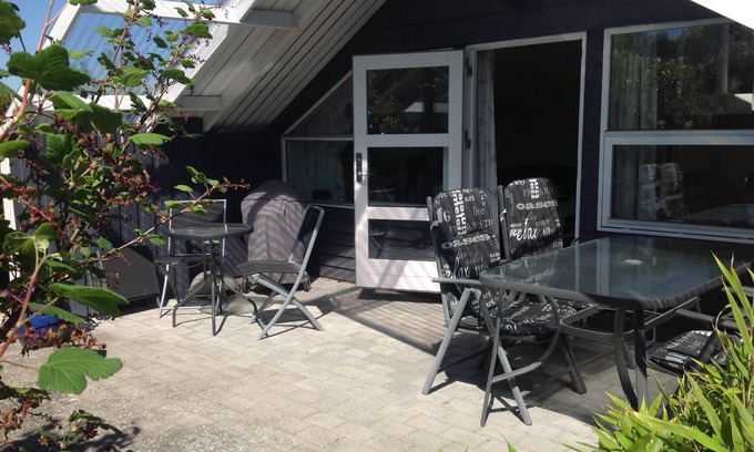 Kerteminde House | Cozy cottage in Kerteminde Sommerby near lovely beach and beautiful nature