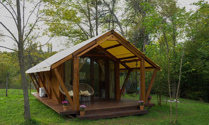 Ambrolauri Cottage | Cozy cottage in the middle of green garden, with mountain views.