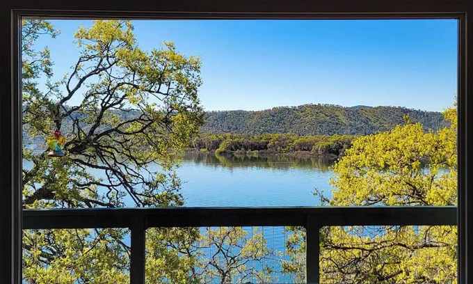 Clear Lake House | Cozy Cottage: Panoramic Lake Views, WiFi, Deck
