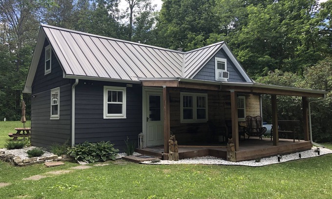 Egg Harbor Cottage | Cozy cottage with firepit, in walking distance to beach and the town!