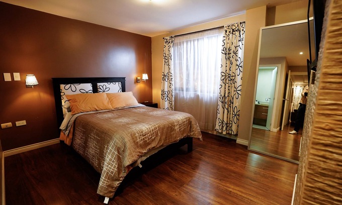 Cuenca Apartment | Cozy duplex with jacuzzi and parking