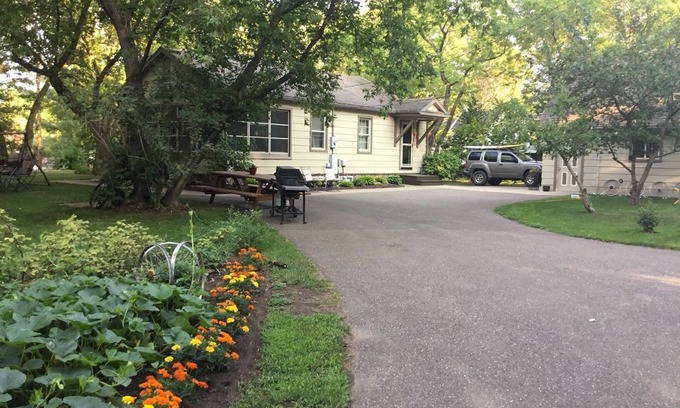 Ironton House | Cozy edge of town retreat, closest home to Cuyuna Lakes Trailhead Rally Center.