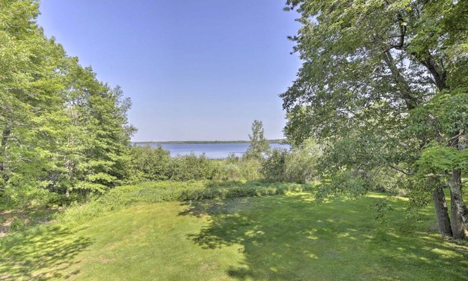 Brill House | Cozy Expansive Lakefront Getaway with Spacious Deck!