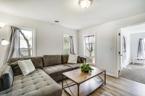 Glens Falls House | Cozy Glens Falls Getaway Less Than 1 Mi to Downtown