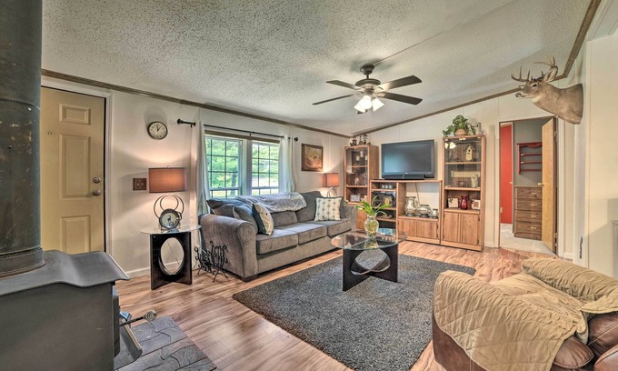 Long Lake Cottage | Cozy Hale Home Between Long & Loon Lakes!