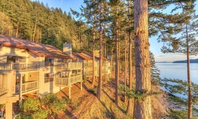 Rosario Hotel | Cozy Harborside Stay | Secluded Orcas Island Getaway- Harborside 2352