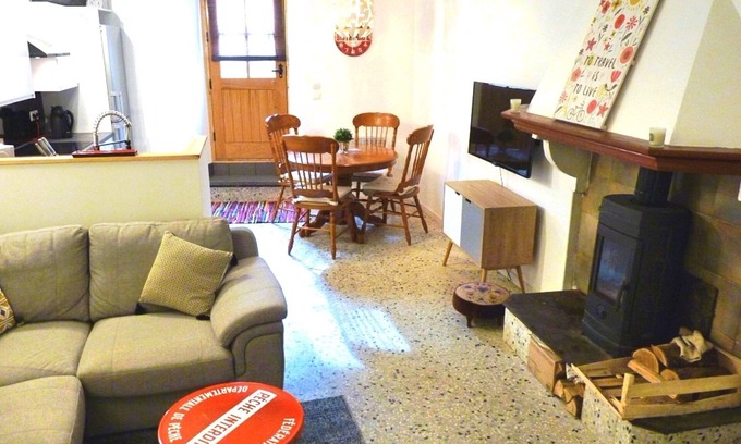 Cascastel-des-Corbieres House | Cozy house in the heart of the Corbières, near the Cathar castles and beaches