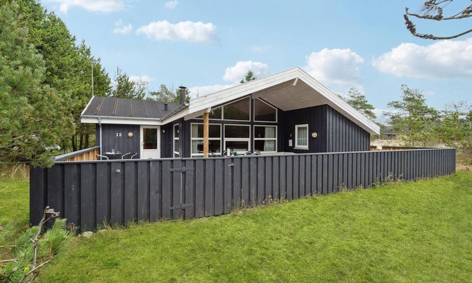 Skiveren House | Cozy home in ålbæk with sauna